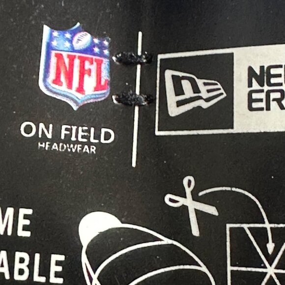 New Era On Field NFL Las Vegas Raiders Removeable Pom Beanie Football Athleisure - Picture 8 of 8